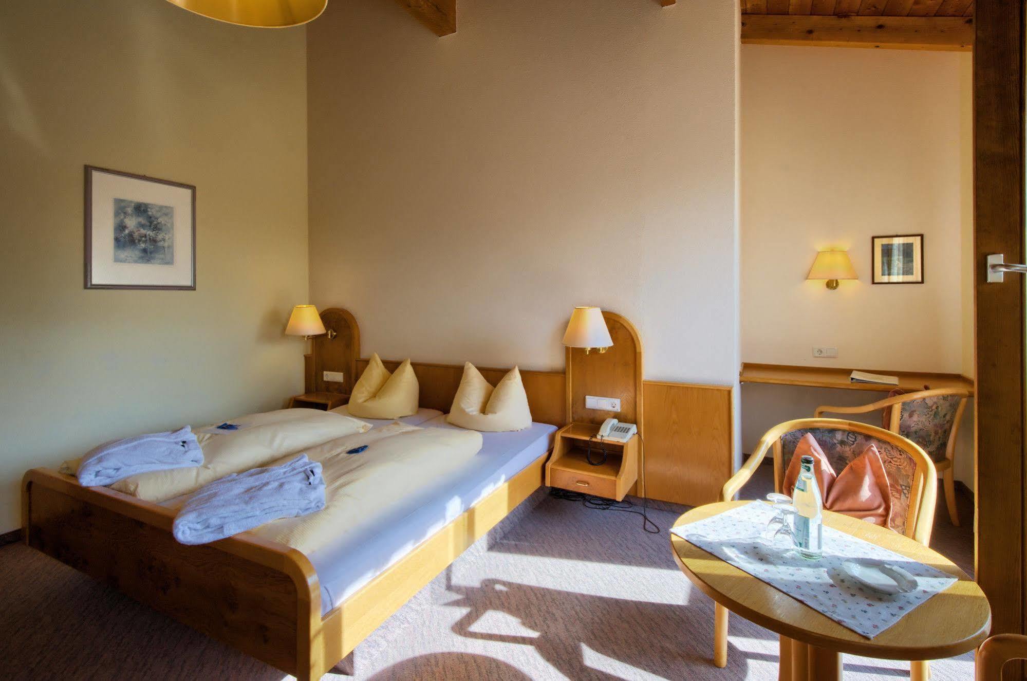 Hotel Suggenbad Waldkirch Extérieur photo